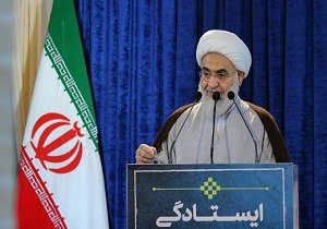 باید افراد با بصیرت راهی مجلس شوند