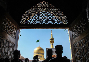 حکایت دوربین مخفی که زائران امام رضا (ع) را به آرزویشان رساند + فیلم