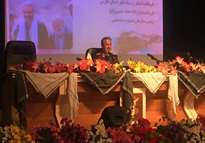 رفتار ما با کسانی که در مقابل انقلاب اسلامی می‌ایستند، خشن‌تر است/جمهوری اسلامی یک قطب قدرت