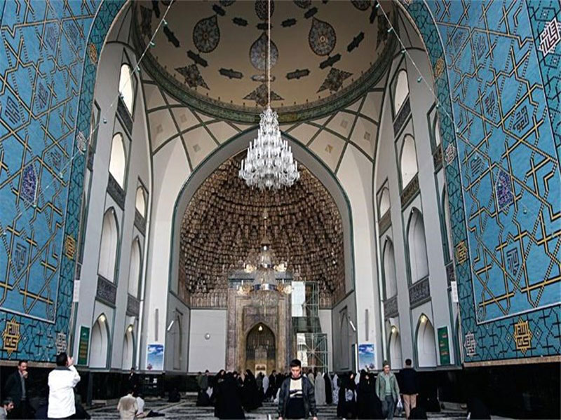 جاده چالوس عصر بیست و یکمین روز تابستان یکطرفه میشود جاده چالوس عصر بیست و یکمین روز تابستان یکطرفه میشود