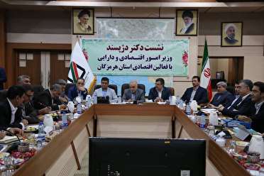 کمبودی در تامین کالای اساسی در بنادر کشور نداریم/تسهیل در روند ترخیص کالا‌ها در بنادر و گمرک هرمزگان