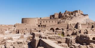آشنایی با ۱۱ بنای خشتی ایران/بزرگترین قلعه خشتی جهان در کدام استان است؟ +تصاویر