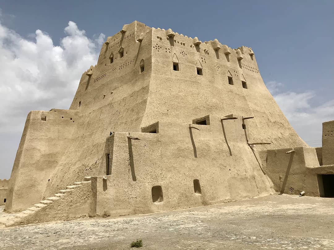 آشنایی با ۱۱ بنای خشتی ایران/بزرگترین قلعه خشتی جهان در کدام استان است؟ +تصاویر