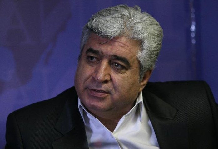 شمس: سن ایچ و آذرخش شگفتی‌های لیگ برتر فوتسال هستند / استقلال و پرسپولیس وادر فوتسال نمی‌شوند