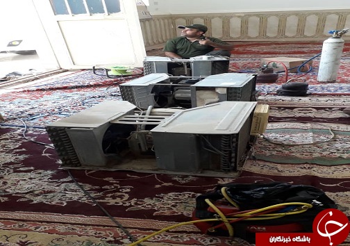 تعمیر بیش از ۱۵۰ دستگاه کولر و وسایل برقی در روستا&zwnj;های سیل زده دشت آزادگان