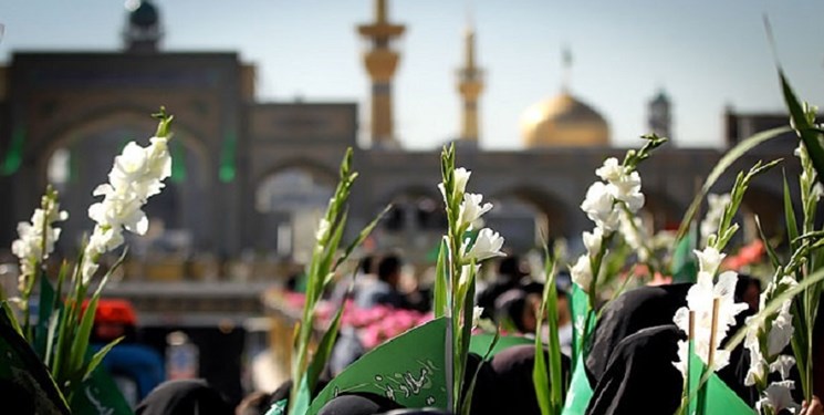 حرم امام رضا (ع) امشب گلباران می&zwnj;شود