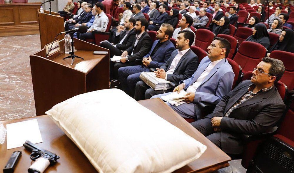 بالشتی که نجفی برای کشتن میترا استاد به حمام برد +عکس