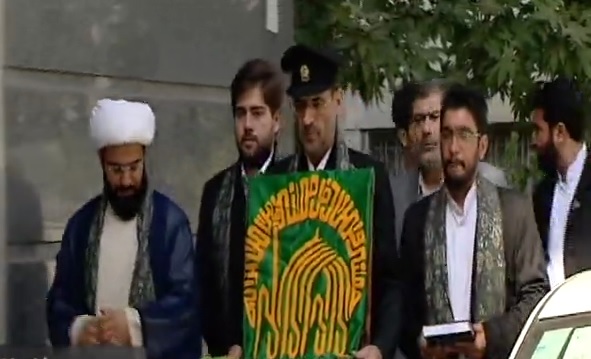 خادمان امام رضا (ع) به عیادت جمال شورجه رفتند + فیلم