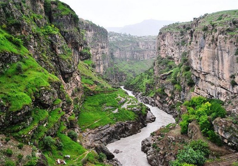 ۵ هزار خانواده کشاورز از رودخانه سیمره کسب روزی میکنند