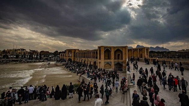جریان شادی در نصف جهان با جاری شدن زاینده رود