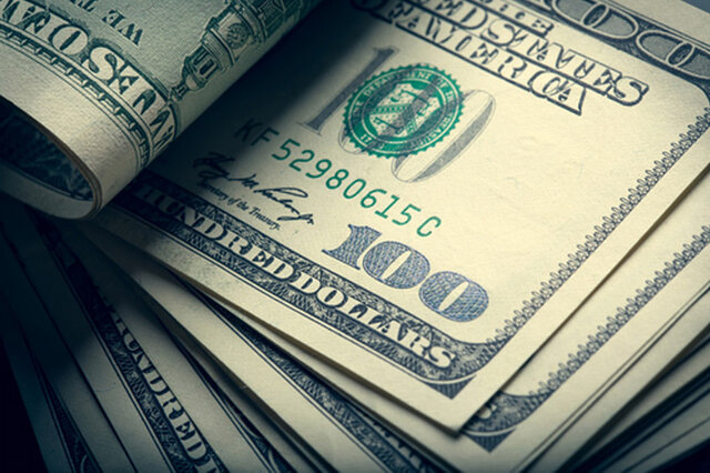چند نرخی، همچنان گریبان گیر بازار ارز/ علت تفاوت قیمت در صرافی های دولتی و خصوصی چیست؟