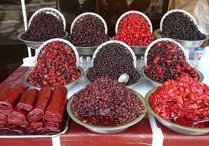 کشف بیش از ۹ تن لواشک غیربهداشتی در مهدیشهر