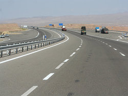 اما و اگر&zwnj;های چهار بانده شدن محور ایلام به مهران