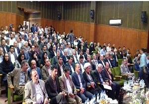 تجلیل از واحد‌های نمونه تولیدی و معدنی استان قزوین 