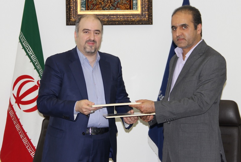 امضای تفاهم&zwnj;نامه همکاری پژوهشگاه ICT و سازمان فناوری اطلاعات شهرداری مشهد