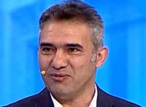 احمدرضا عابدزاده مربی دروازه&zwnj;بانان پرسپولیس خواهد؟