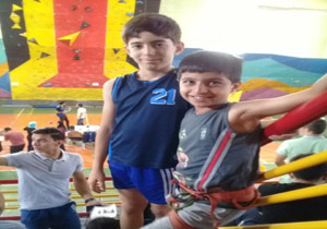حضور دو ورزشکار نونهال مهابادی در مسابقات سنگنوردی قهرمانی کشور