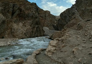 جوشش چشمه زندگی در شیخ علیخان + فیلم