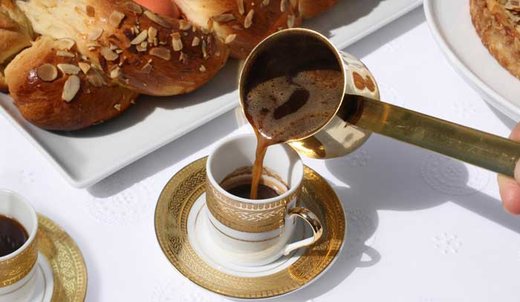 چرا نباید قهوه را با معده خالی بنوشید؟
