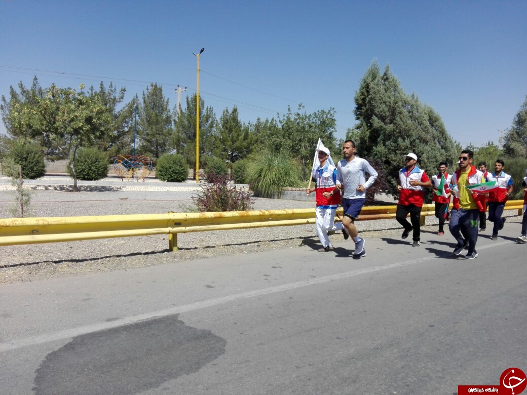 دونده اراکی وارد کرمان شد + تصاویر