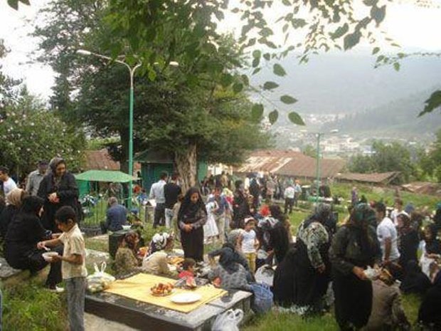 جشن عجیب و غریب مُردگان/ از آئین&zwnj;های مازندرانی تا جشن&zwnj;های آمریکایی