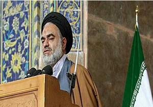 با حفظ حجاب آرامش در جامعه ایجاد می‌شود