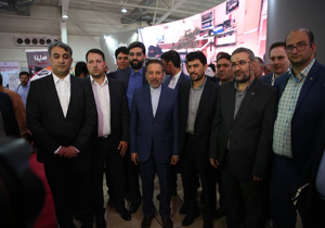 بازدید محمود واعظی از نخستین نمایشگاه فرصت‌‎های ساخت داخل