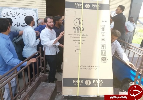 اهدا بیش از یکهزار و ۷۰۰ قلم کالا به سیل زدگان شادگان+تصاویر