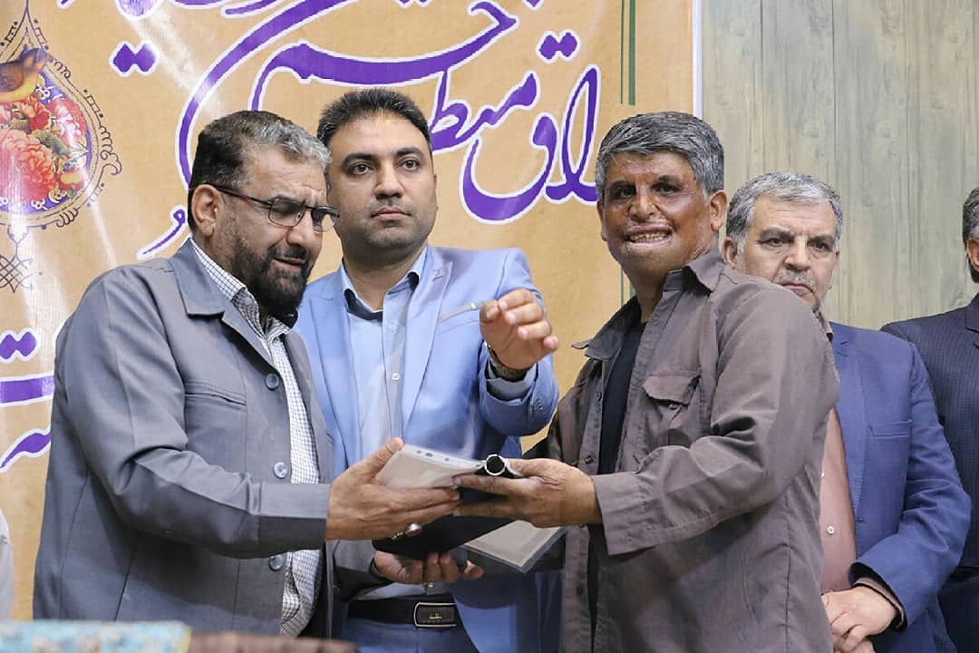 معرفی نفرات برتر جشنواره عکس بادام کوهی
