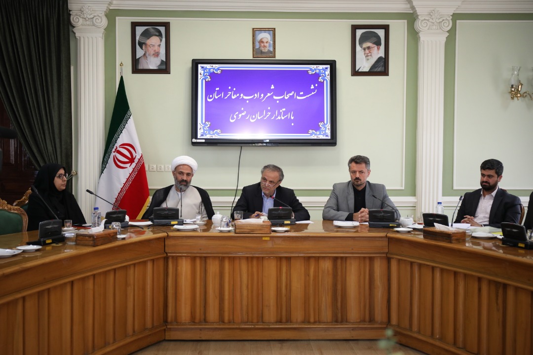 امروز نیازمند هویت سازی هستیم