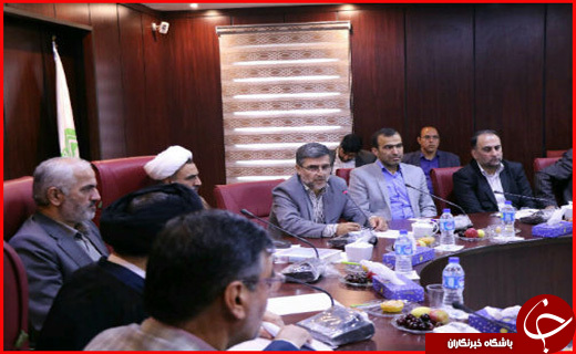 ورود نفتکش انگلیسی به لنگرگاه بندرعباس/ واقعیت ماجرای تجمع والدین دانش آموزان در یزد چه بود؟/ صدور دستور بازداشت مدیر یک تور گردشگری
