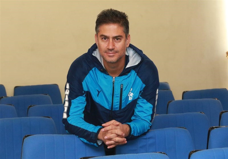 مطهری از ماشین سازی دور شد