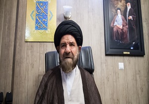 نیرو‌های رزمنده و سپاه با چشمانی تیز دشمن را رصد می‌کنند