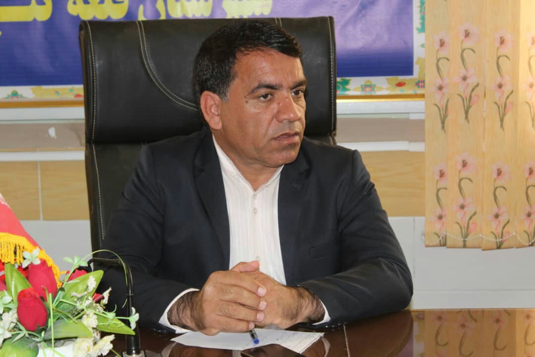 انتقاد از وضعیت بی سوادی در قلعه گنج
