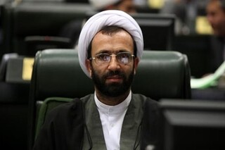 قاسمی///دولت برای تصویب لوایح مجلس را تهدید می&zwnj;کند/ ما را از مترسک می&zwnj;ترساندند