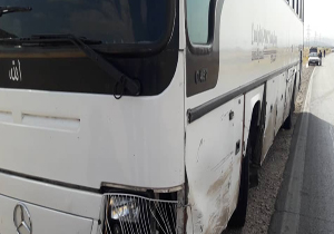 برخورد اتوبوس و پراید حادثه آفرید