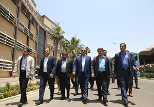 زنجیره پائین دست پتروشیمی باید تکمیل شود/ صنایع موفق با جوامع هم جوار خود پیوستگی دارند
