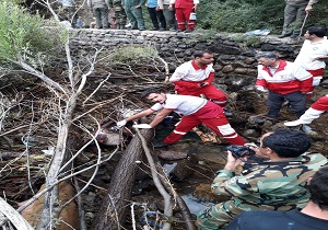 جسد جوان غرق شده در رودخانه زیاران پیدا شد