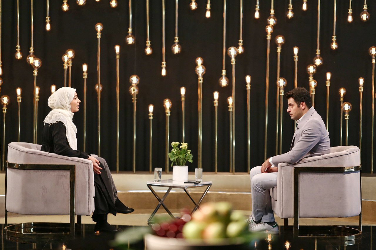 بازیگری که برای پدرش به خواستگاری می رود!
