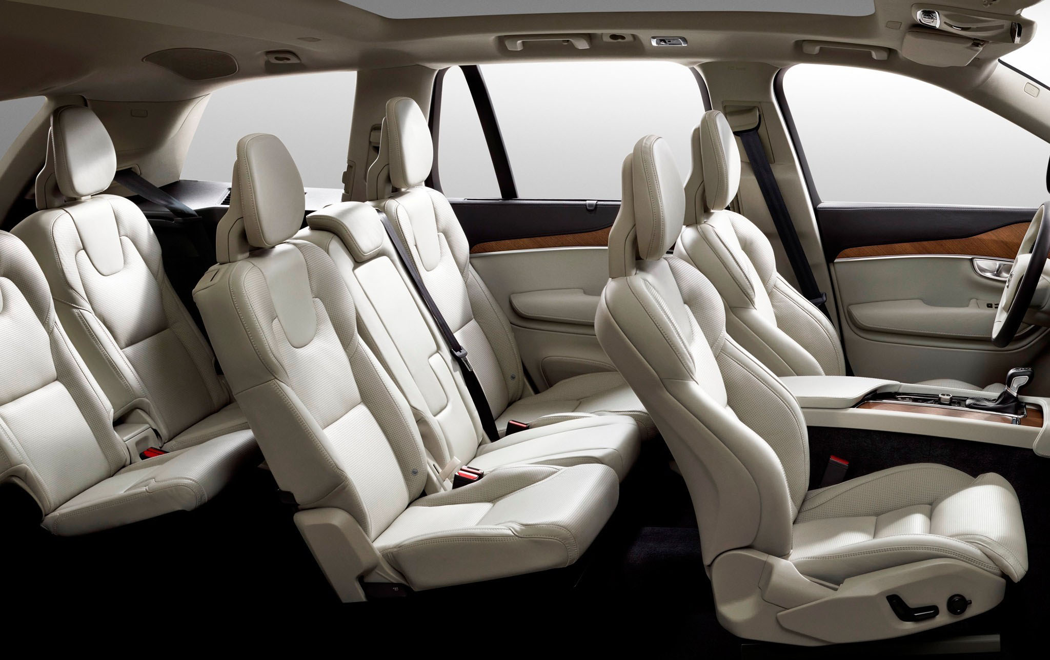 بررسی فنی ولوو XC90 تیپ Momentum + مشخصات بررسی فنی ولوو XC90 تیپ Momentum + مشخصات