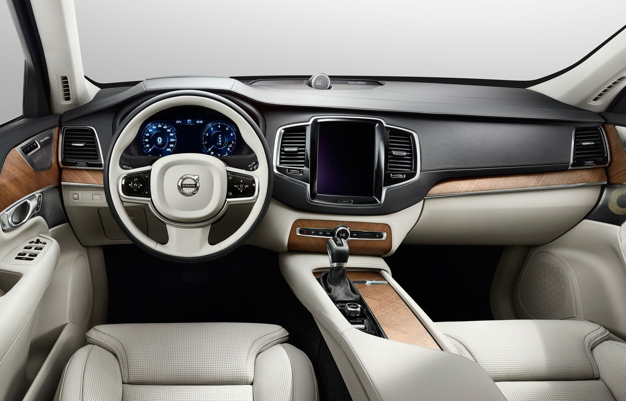 بررسی فنی ولوو XC90 تیپ Momentum + مشخصات بررسی فنی ولوو XC90 تیپ Momentum + مشخصات
