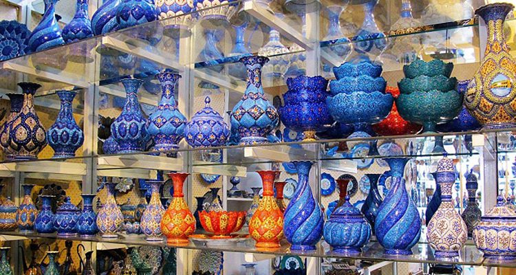 یکطرفه سازی خیابان ویلا، در بن بست نداشتن مصوبه شورا/ عریض کردن پیاده روهای ویلا منتفی نیست! یکطرفه سازی خیابان ویلا، در بن بست نداشتن مصوبه شورا/ عریض کردن پیاده روهای ویلا منتفی نیست!
