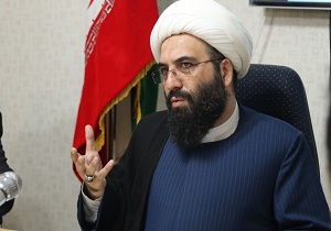نماز جمعه منادی وحدت است