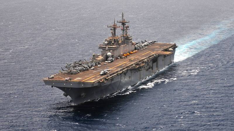 غول نبردهای آبی - خاکی ارتش آمریکا هم حریف سپاه نشد/ راز پیام دروغ USS Boxer به کاخ سفید + تصاویر