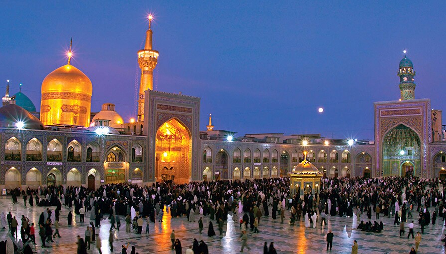 اعزام ۹۰ مددجوی سالمند درگزی به مشهد مقدس