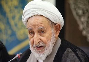 آخوند سکولار برای اسلام است/روحانی نباید تشریفاتی باشد