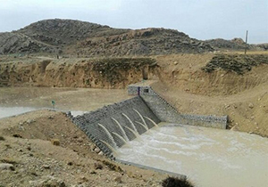 اجرای طرح‌های آبخیزداری در ۴۰ هزار هکتار از منابع طبیعی فارس