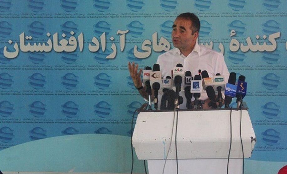 خشونت علیه خبرنگاران در افغانستان ۵۰ درصد کاهش یافت