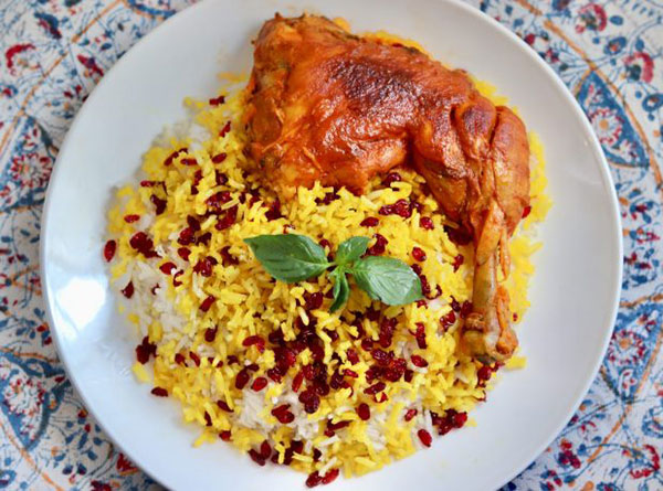 طرز پخت زرشک پلو با مرغ با طعمی بی&zwnj;نظیر