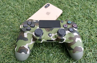 پشتیبانی از دسته&zwnj;ی PS4 و Xbox One در IOS 13